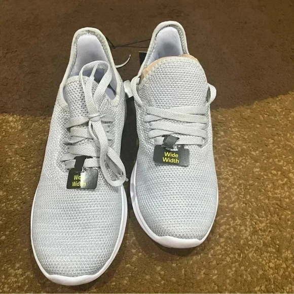 NWT/ATHLETIC WORKS womens sz 8w - Picture 1 of 6